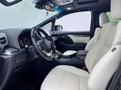 2020 Lexus LM 300h, чёрный — фото 27