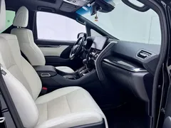 2020 Lexus LM 300h, чёрный — фото 32