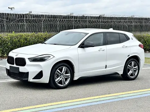 2023 BMW X2 sDrive25i M