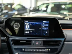 2021 Lexus ES 300h Premium — фото 16