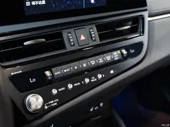 2021 Lexus ES 300h Premium — фото 17