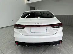 2023 Kia Cerato 1.5L CVT Luxury, белый — фото 5