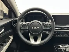 2023 Kia Cerato 1.5L CVT Luxury, белый — фото 10