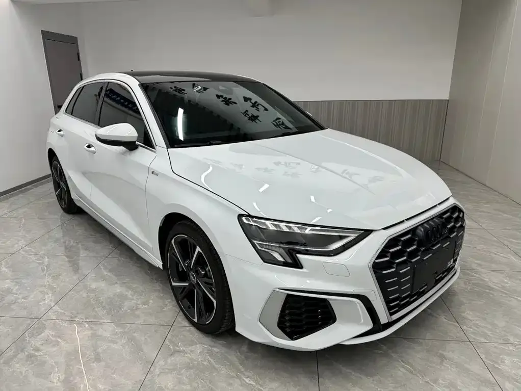 2022 Audi A3 Sportback 35 TFSI Fashion Sport