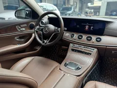 2022 Mercedes-Benz E-Class New Energy E 350 e L plug-in hybrid sedan — фото 13