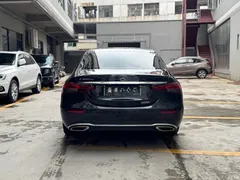 2022 Mercedes-Benz E-Class New Energy E 350 e L plug-in hybrid sedan — фото 17