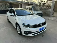 2021 Volkswagen Lamando 230TSI DSG Fashion, белый — фото 1