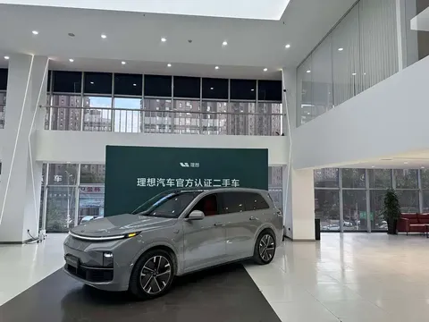 2025 Li Auto L9 Ultra