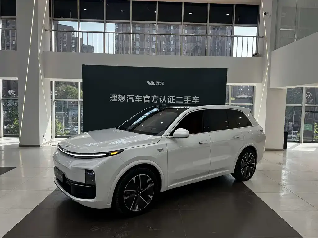 2025 Li Auto L8 Max