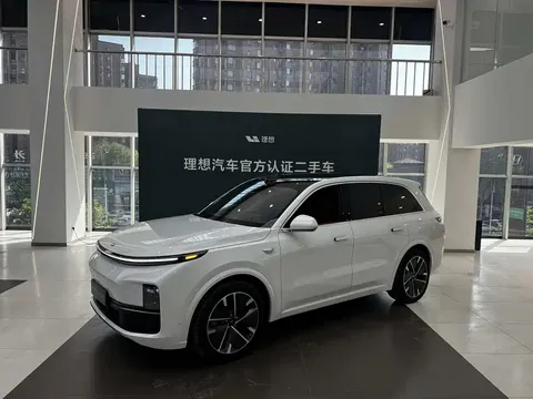 2025 Li Auto L8 Max