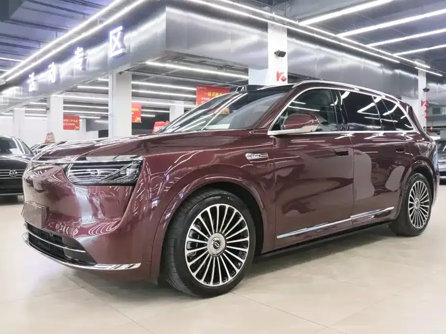 2025 Aito M8 53.4kWh 5 (192