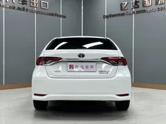 2021 Toyota Corolla Hybrid 1.8L E-CVT Elite, белый — фото 5