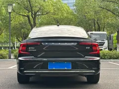 2022 Volvo S90 B5 Luxury, чёрный — фото 5