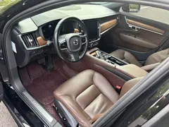 2022 Volvo S90 B5 Luxury, чёрный — фото 6