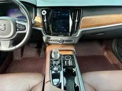 2022 Volvo S90 B5 Luxury, чёрный — фото 11