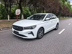 2023 Geely Emgrand 1.5L CVT, белый — фото 1