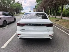 2023 Geely Emgrand 1.5L CVT, белый — фото 5