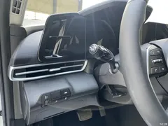 2022 Hyundai Elantra 1.5L CVT LUX Premium — фото 19