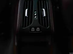 2023 BMW X1 sDrive20Li X Design Package — фото 15