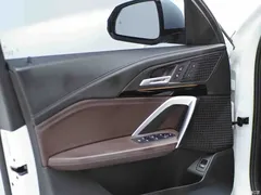 2023 BMW X1 sDrive20Li X Design Package — фото 19