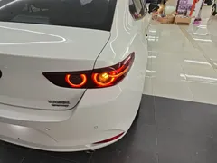 2022 Mazda 3 2.0L AT, белый — фото 8