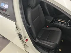 2022 Mazda 3 2.0L AT, белый — фото 25