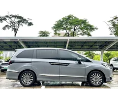 2022 Honda Alison 2.0L e:HEV Luxury — фото 5