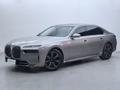 2023 BMW 7 735Li — фото 1