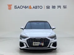 2022 Audi A3 Sportback 35 TFSI, белый — фото 2