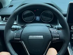 2021 Haval M6 PLUS 1.5T MT Luxury, белый — фото 11