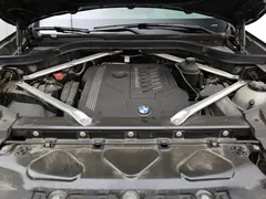 2022 BMW X5 40Li M, чёрный — фото 17