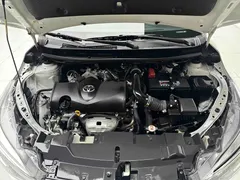 2022 Toyota Yaris L Zhixuan X 1.5L CVT PLUS, белый — фото 23