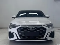 2021 Audi A3 Sportback 35 TFSI, белый — фото 2