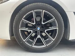 2022 BMW 4 Series 4 425i Gran Coupe M, белый — фото 18