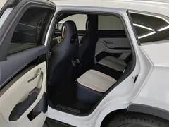 2023 BYD Song PLUS 150KM PLUS, белый — фото 11
