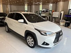 2022 Toyota Yaris L Zhixuan X 1.5L CVT PLUS, белый — фото 7