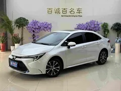 2021 Toyota Levin 185T CVT Luxury, белый — фото 1