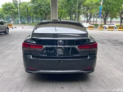2021 Lexus LS 500h Luxury, чёрный — фото 10