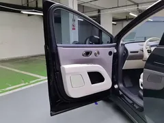 2025 Li Auto i8 Standard, чёрный — фото 7