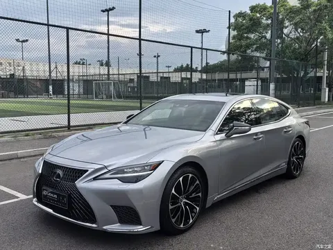 2021 Lexus LS 500h Executive