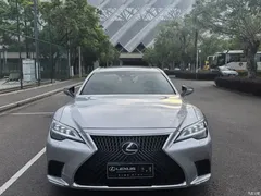 2021 Lexus LS 500h Executive — фото 2