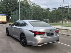2021 Lexus LS 500h Executive — фото 5
