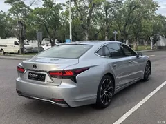 2021 Lexus LS 500h Executive — фото 8