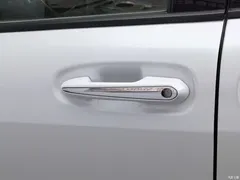 2023 Toyota Granvia 2.5L Hybrid Premium PLUS — фото 18