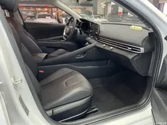 2021 Hyundai Elantra 1.5L CVT GLX Elite — фото 12