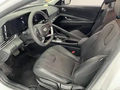 2021 Hyundai Elantra 1.5L CVT GLX Elite — фото 16