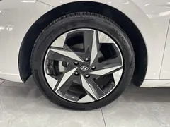 2021 Hyundai Elantra 1.5L CVT GLX Elite — фото 21