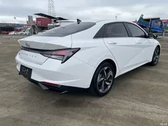 2021 Hyundai Elantra 1.5L CVT GLX Elite — фото 26