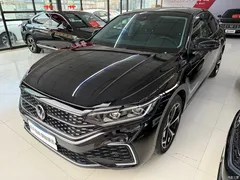 2023 Volkswagen Passat 330TSI Starry Sky Luxury — фото 1