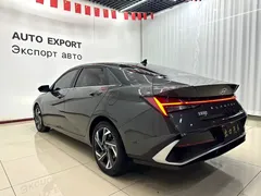2023 Hyundai Elantra 1.5L CVT LUX Premium — фото 6